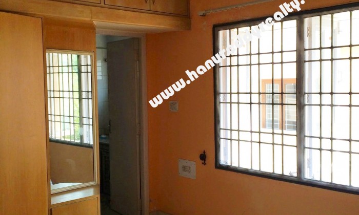 4 BHK Flat for Sale in Anna Nagar