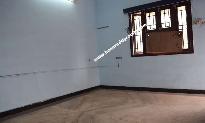2 BHK Flat for Sale in Shenoy Nagar