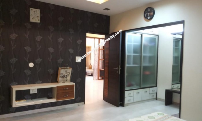 4 BHK Villa for Sale in Mundhva