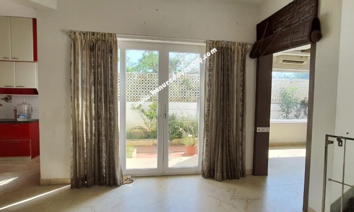 4 BHK Villa for Sale in Neelankarai