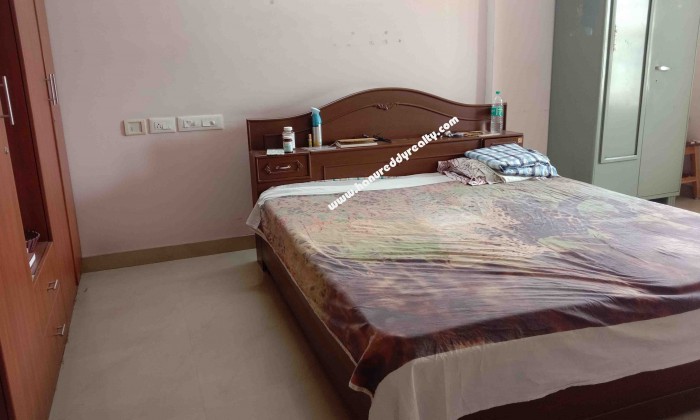 4 BHK Flat for Sale in Bharathi Park