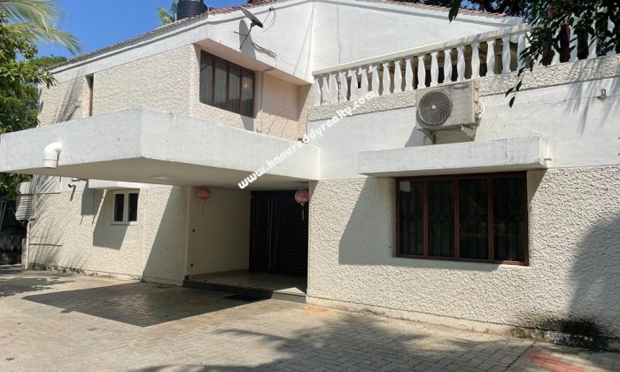 4 BHK Independent House for Sale in Boat Club