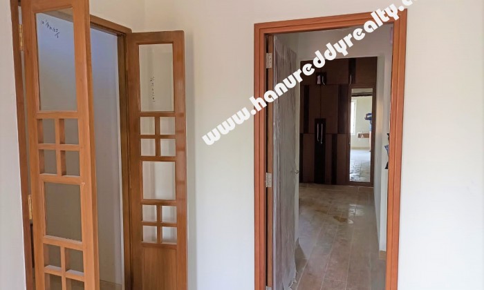 3 BHK Flat for Sale in Raja Annamalaipuram