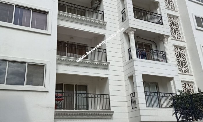 4 BHK Flat for Sale in Race Course