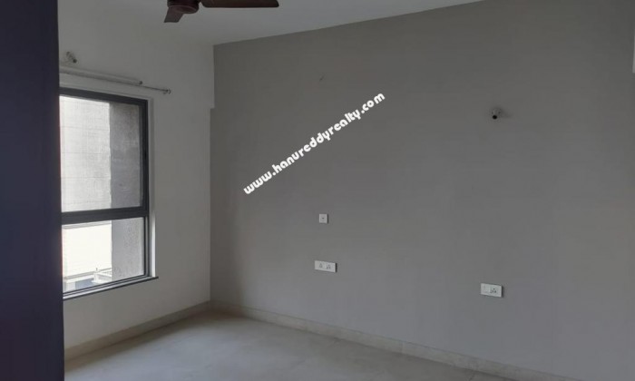 2 BHK Flat for Sale in Mundhva