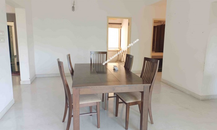 4 BHK Flat for Sale in Neelankarai