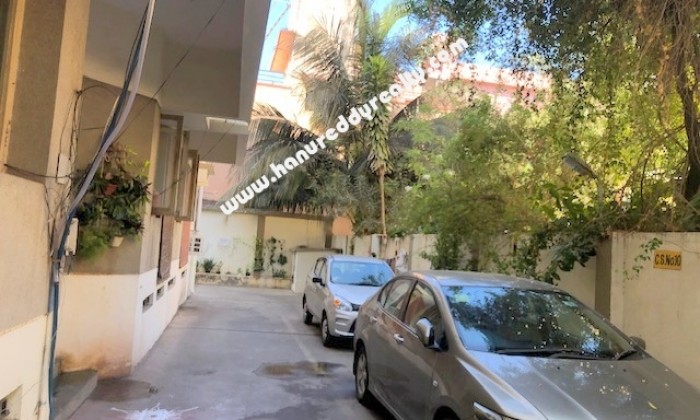 2 BHK Flat for Sale in Kotturpuram