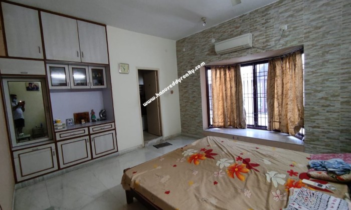 7 BHK Duplex House for Sale in Valasaravakkam