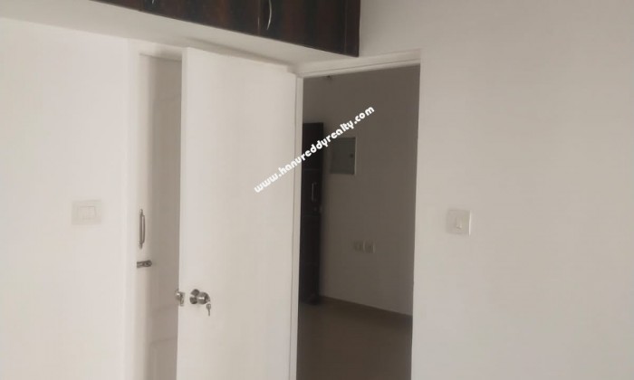 2 BHK Flat for Sale in Madambakkam
