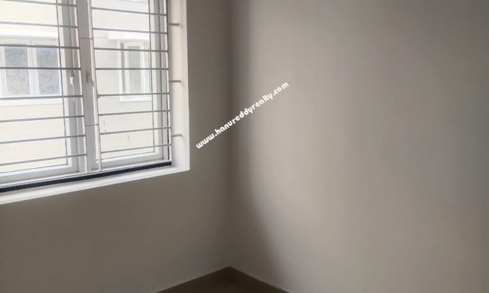 2 BHK Flat for Sale in Madambakkam