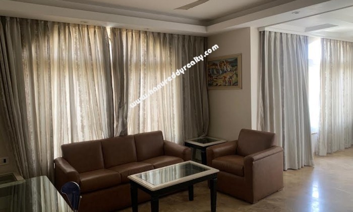 2 BHK Flat for Sale in Koregaon Park