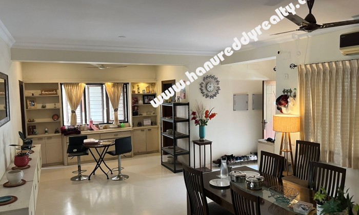 3 BHK Flat for Rent in Race Course