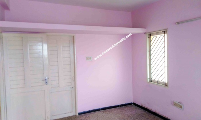 3 BHK Flat for Sale in Puliyakulam