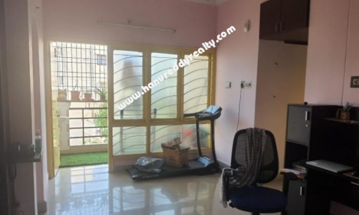 2 BHK Flat for Sale in KRM Colony