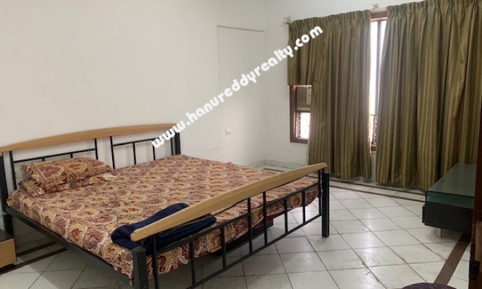 2 BHK Penthouse for Sale in Mangaldas Road