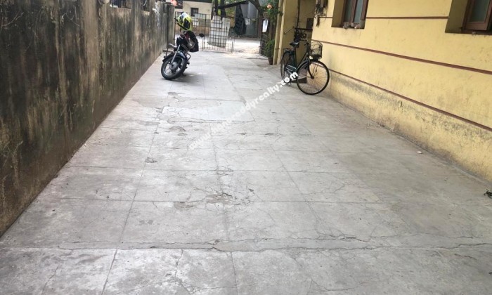 4 BHK Row House for Sale in Nungambakkam