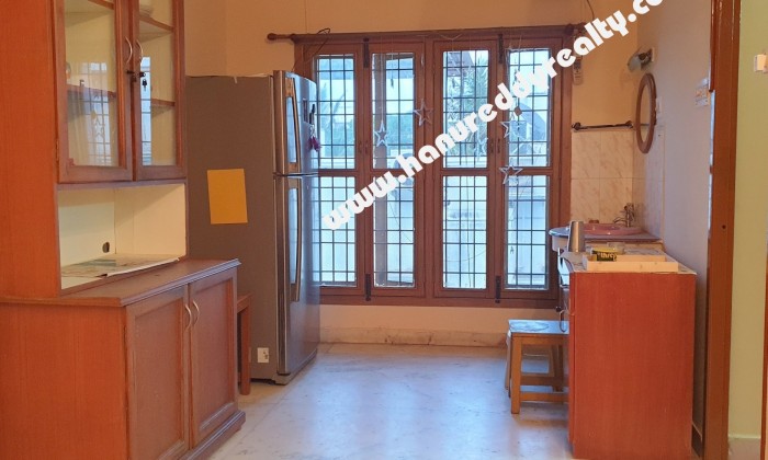2 BHK Flat for Sale in Adyar