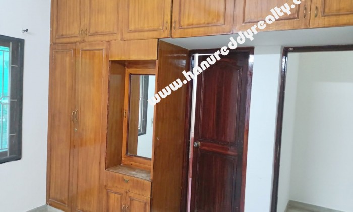 4 BHK Independent House for Rent in Valasaravakkam