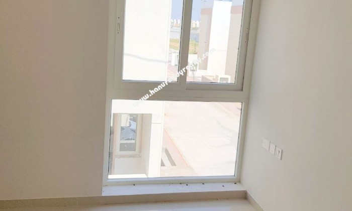 4 BHK Villa for Sale in Padur