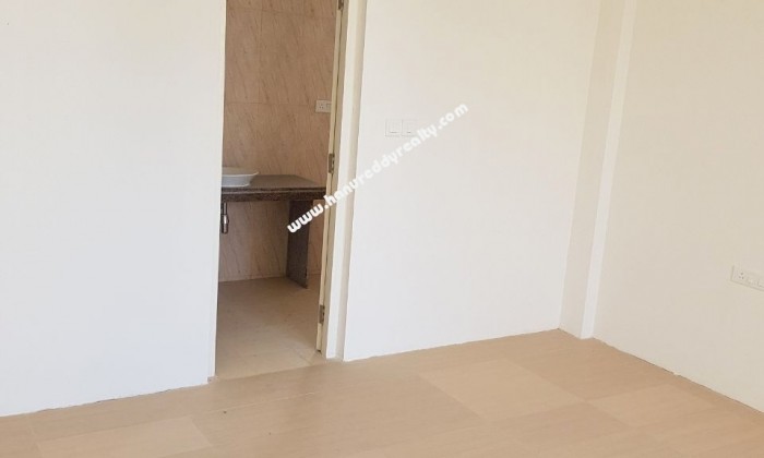 4 BHK Villa for Sale in Padur