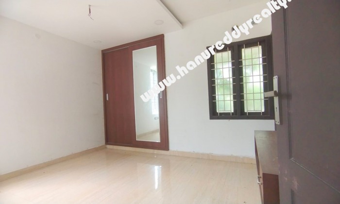 2 BHK Flat for Sale in Adyar