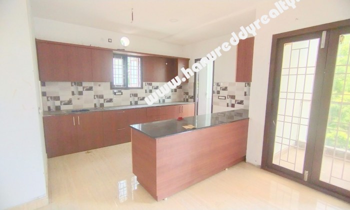 2 BHK Flat for Sale in Adyar