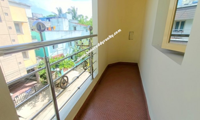 3 BHK Flat for Sale in Velachery