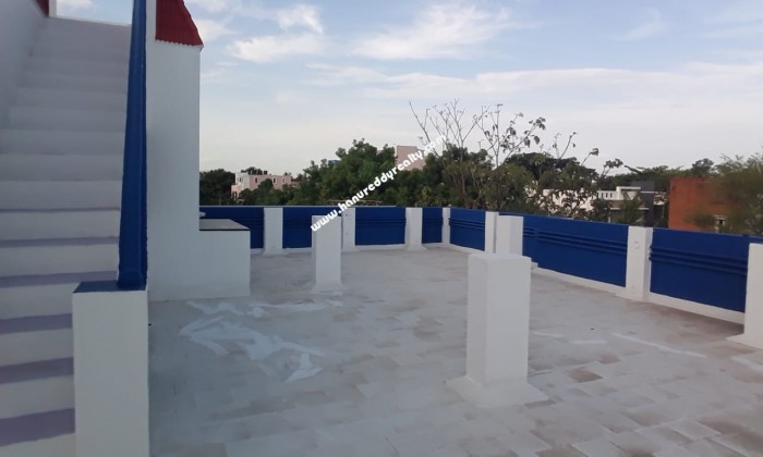 6 BHK Duplex House for Rent in Kovilambakkam