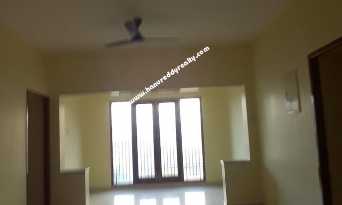 6 BHK Duplex House for Rent in Kovilambakkam
