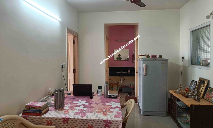 2 BHK Flat for Sale in Peelamedu