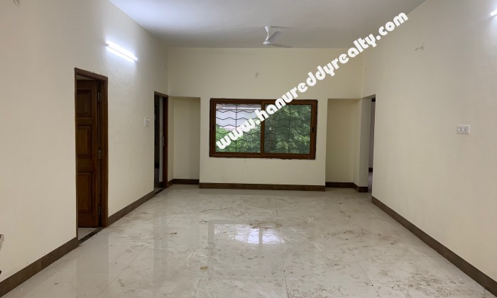 3 BHK Flat for Rent in Nana Peth