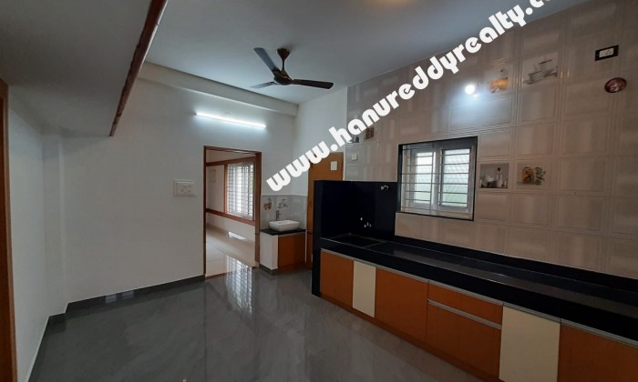 4 BHK Villa for Sale in Saravanampatti