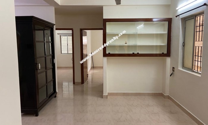 2 BHK Flat for Sale in West Mambalam