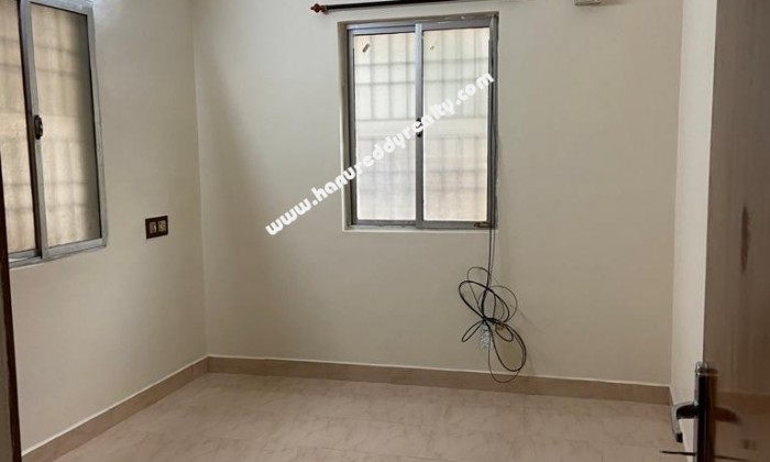 2 BHK Flat for Sale in West Mambalam