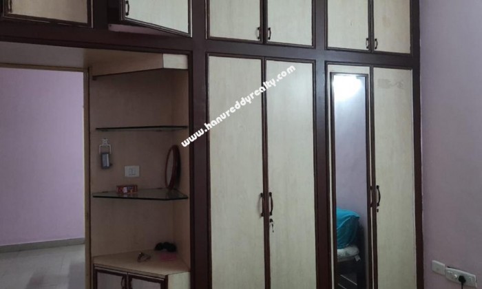 2 BHK Flat for Rent in MRC Nagar