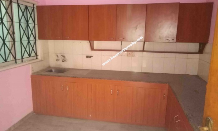 2 BHK Flat for Sale in R S Puram