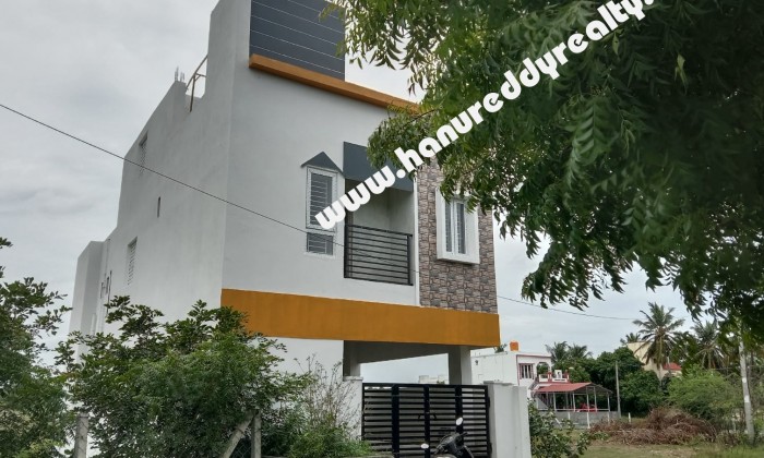 6 BHK Duplex House for Sale in Thaiyur