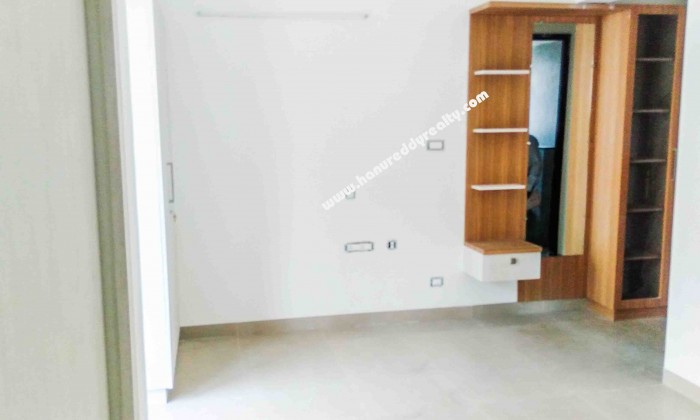 3 BHK Flat for Sale in Saibaba Colony