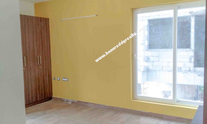 3 BHK Flat for Sale in Saibaba Colony