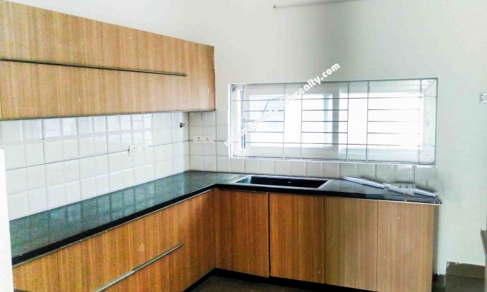 3 BHK Flat for Sale in Saibaba Colony