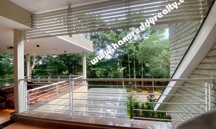 4 BHK Duplex House for Sale in Devanahalli