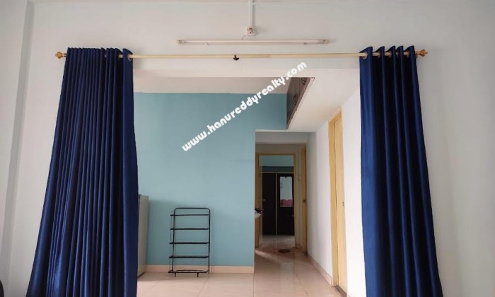 2 BHK Flat for Sale in Wadgaon Sheri