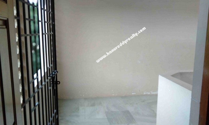 2 BHK Flat for Sale in Tatabad