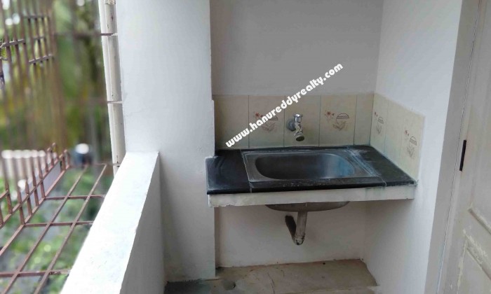 2 BHK Flat for Sale in Tatabad