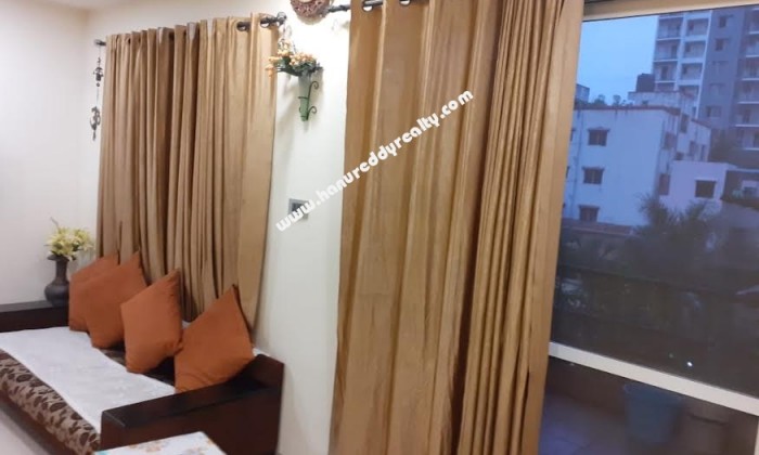 3 BHK Flat for Sale in B.T Kawade Road