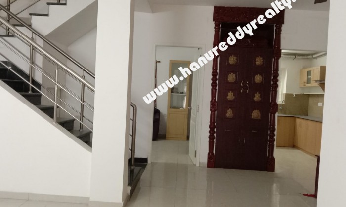 4 BHK Villa for Rent in Navalur