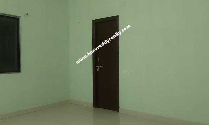 2 BHK Flat for Sale in Maharanipeta