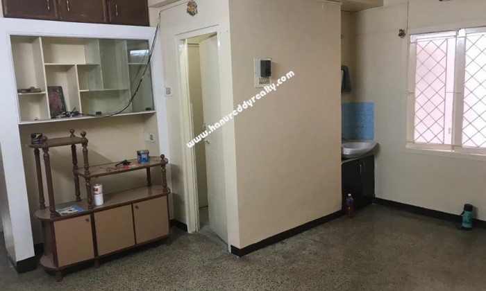 2 BHK Flat for Sale in Town Hall