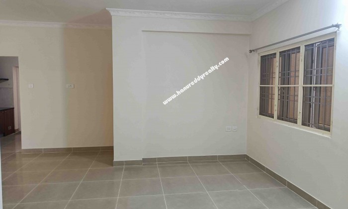 3 BHK Flat for Sale in Meena Estate