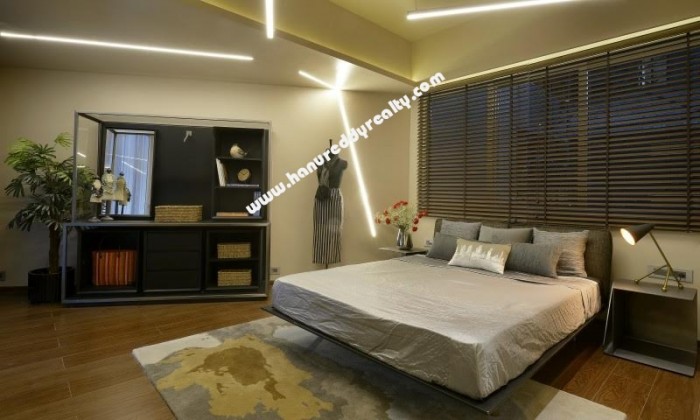 4 BHK Flat for Sale in Viman Nagar